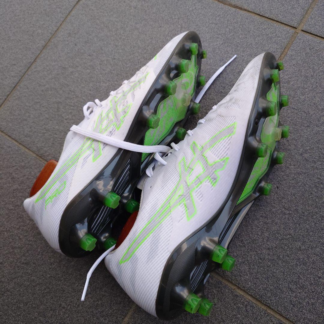 asics サッカーシューズ ACROSSプロスパイク ホワイト/グリーン
