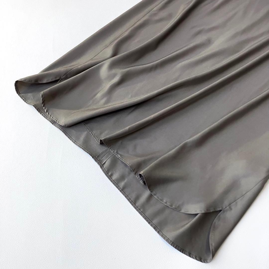 新品タグ付き 定価4万円 プレインピープル Iラインワンピース カーキ とろみ