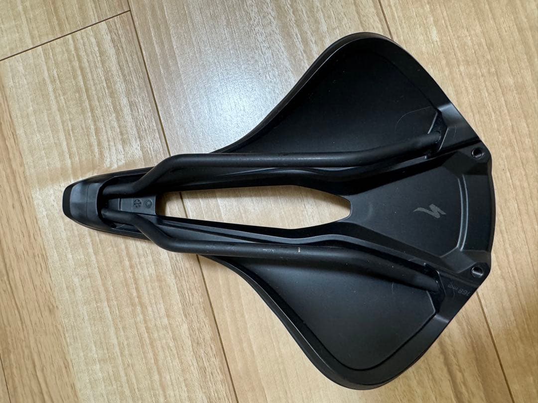 SPECIALIZED POWER EXPERT 168mm サドル