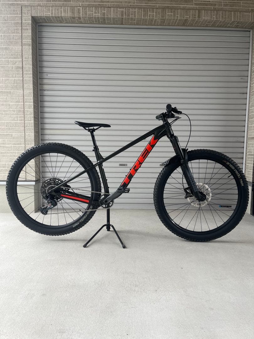 美品　TREK トレック　ロスコ8 ROSCO8 マウンテンバイク 発送要確認