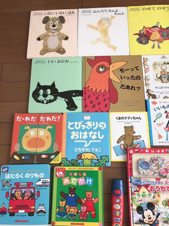 絵本＋音の鳴る絵本等20点＋おまけアンパンマンネームラベル3枚