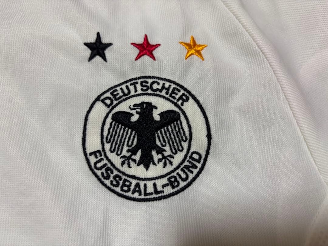 サッカー　ドイツ代表　アディダス　ユニフォーム