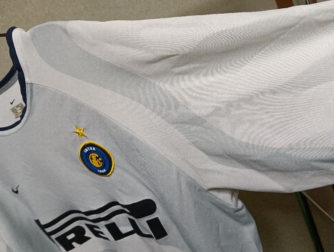 【激レア・ヴィンテージ正規品】インテル・ミラノ 01/02 アウェイユニフォーム