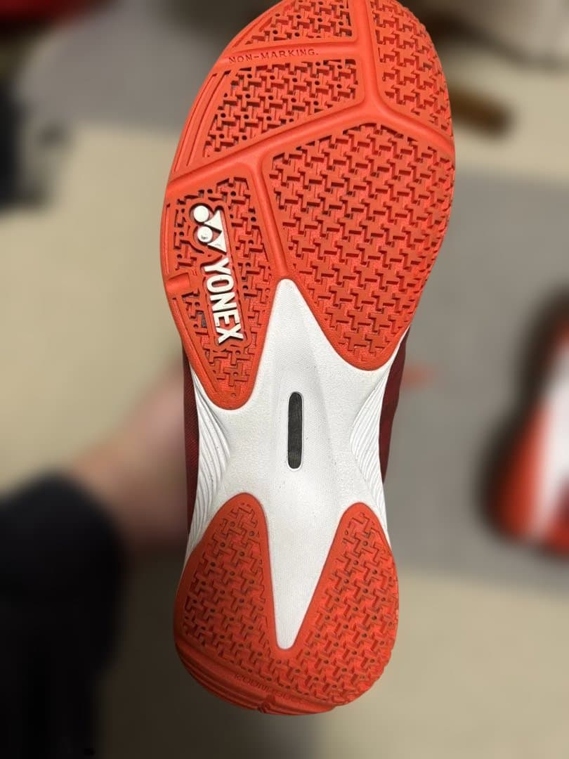YONEX COMFORT Z 28.5 バドミントンシューズ レッド