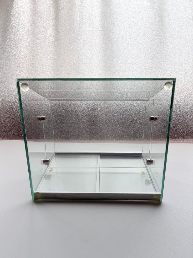 【ハンドメイド】ネオレトロなガラスコレクションケース小型