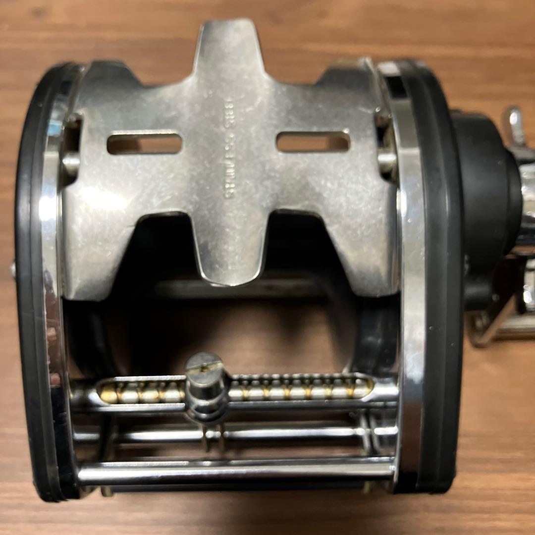 美品 両軸リール ダイワ スーパーダイナミック ST-600