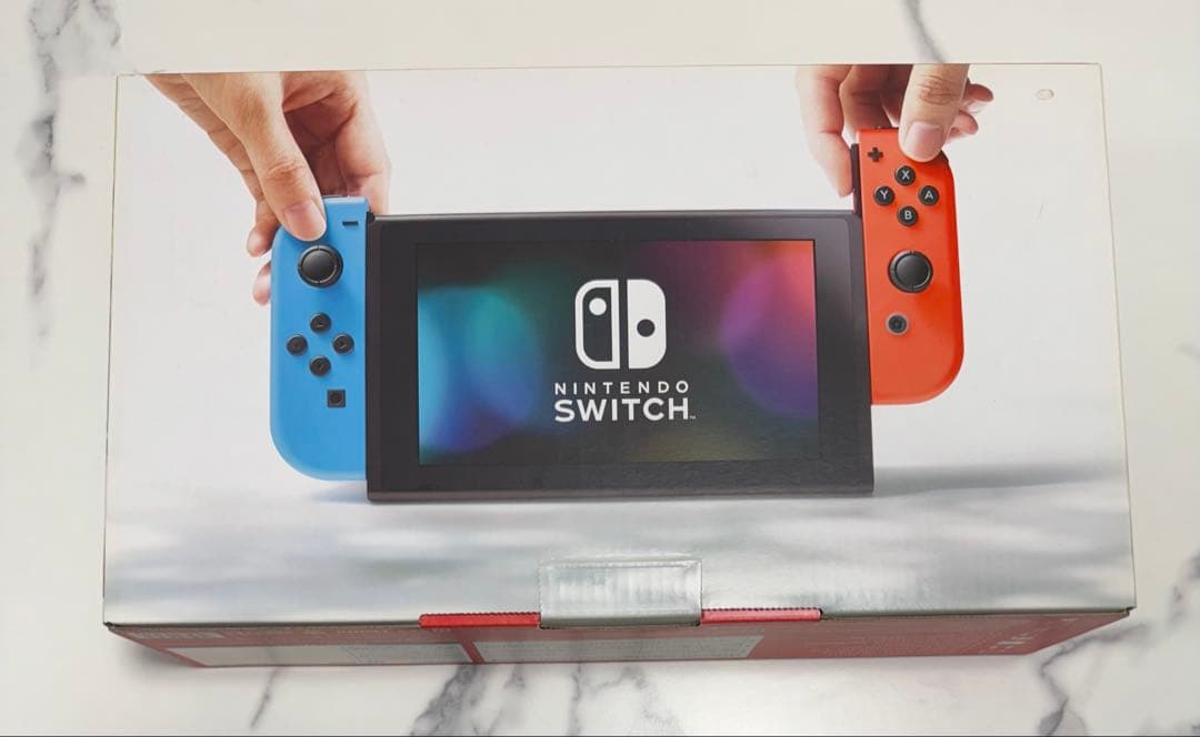 【美品】Nintendo Switch 赤/青 本体一式＋専用カバー
