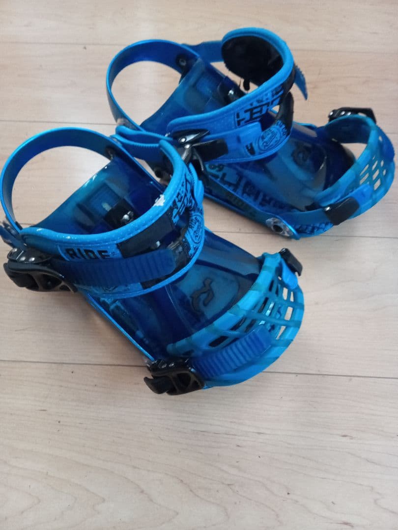 スノーボード　ビンディング　RIDE