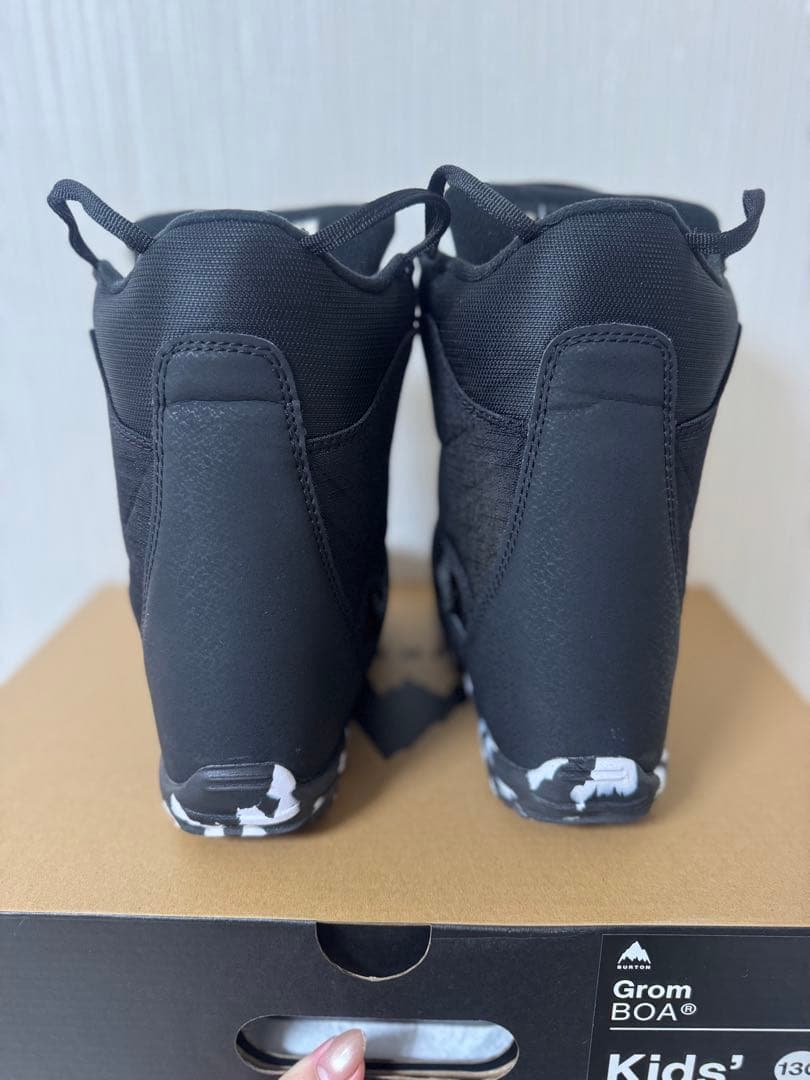 Burton Grom BOA 子供用スノーボードブーツ 19.5