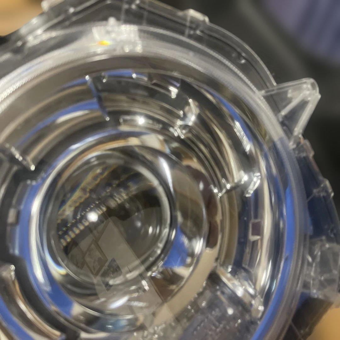 MK53Sスペーシア右中古ヘッドランプ　35100-79R B2