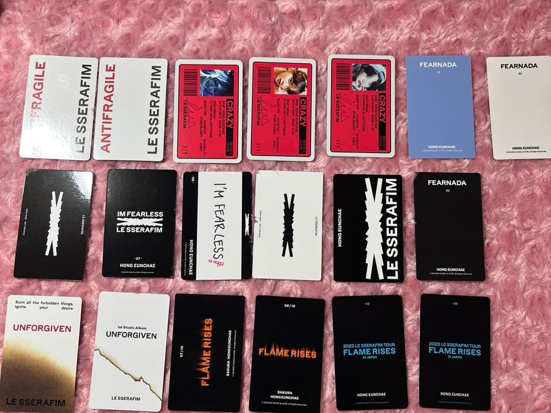 LESSERAFIM ウンチェ トレカ