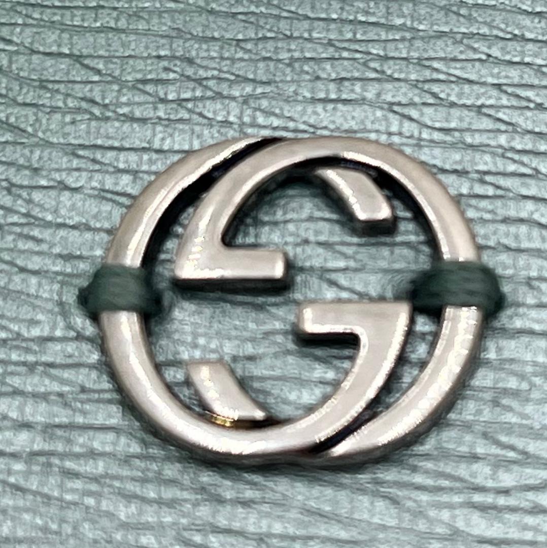 未使用級✨GUCCI レザーキーケース　希少色　インターロッキング　箱付き