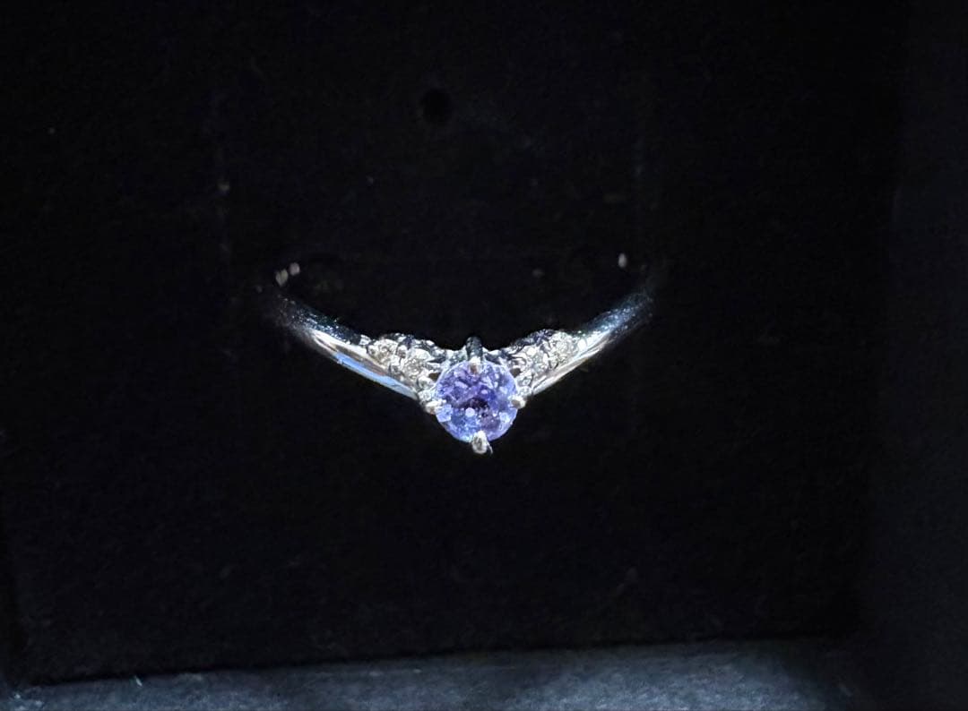 【ESTELLE】11号指輪:タンザナイト・ダイヤモンド・K10ホワイトゴールド