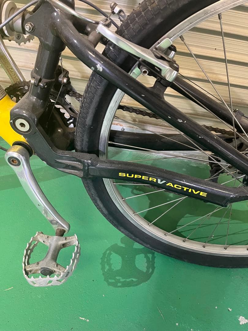 Cannondale キャノンデールスーパーV900 マウンテンバイク イエロー