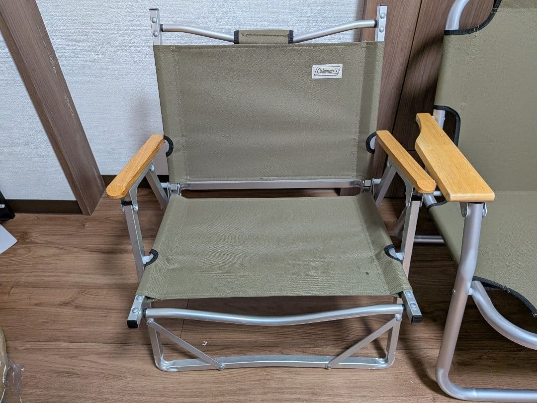 Coleman　リラックスフォールディングベンチ・チェアセット＋ランタンスタンド