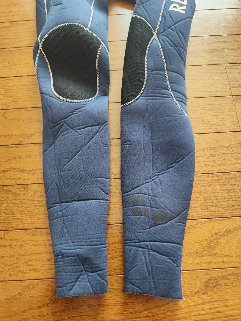 ヌーベルバーグ社製 レボリューション シェルタイプウェットスーツ2ミリフルスーツ