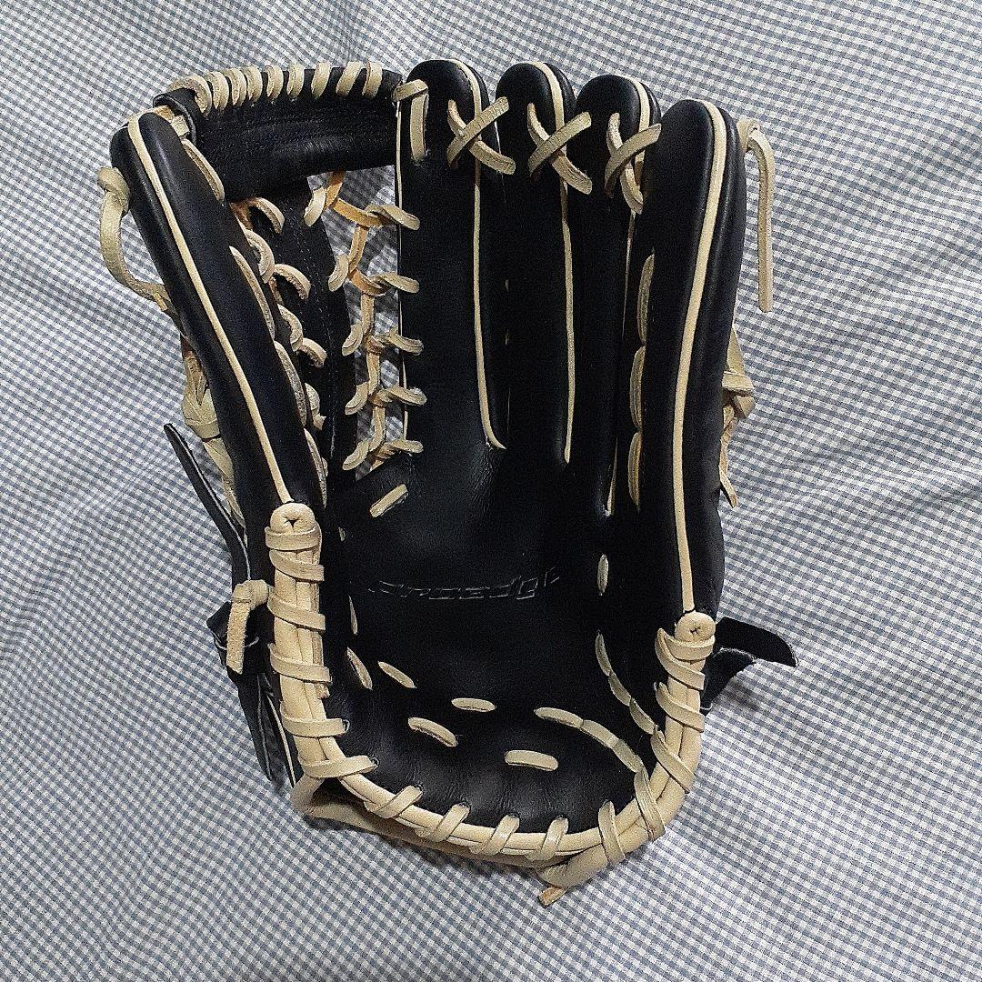 ブラック/ベージュ 軟式グローブ