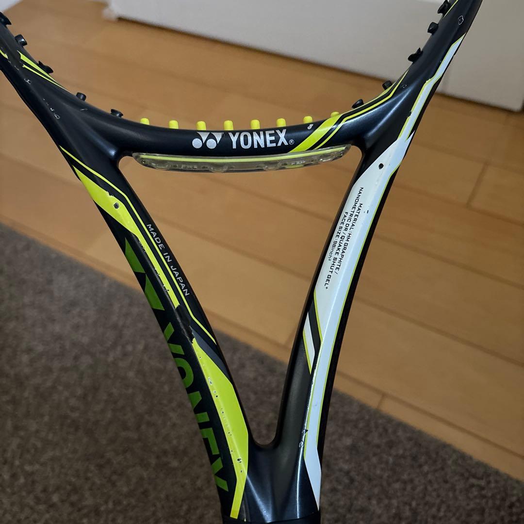 YONEX イーゾーン98(グリップ2) 硬式テニス　ラケット　2本