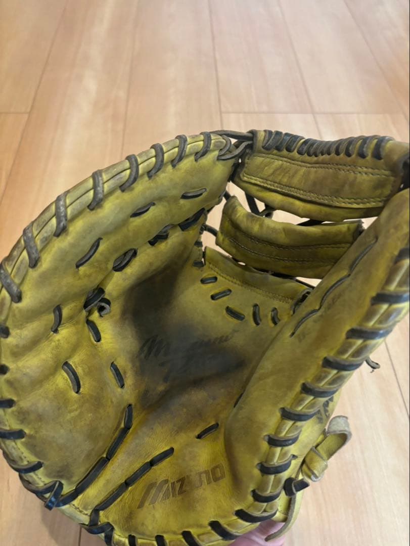 Mizuno イエロー レザーグローブ　硬式　ファーストミット