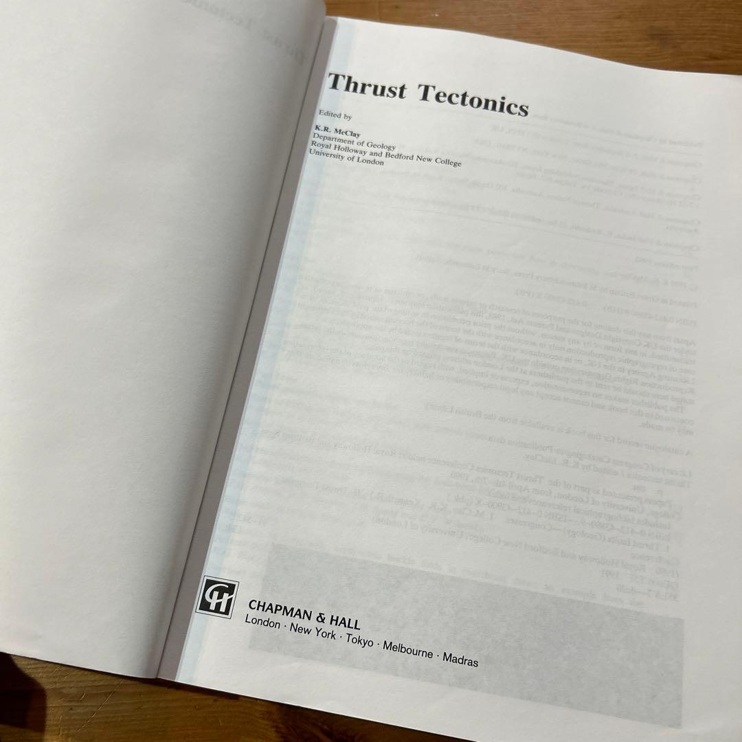 洋書 Thrust Tectonics