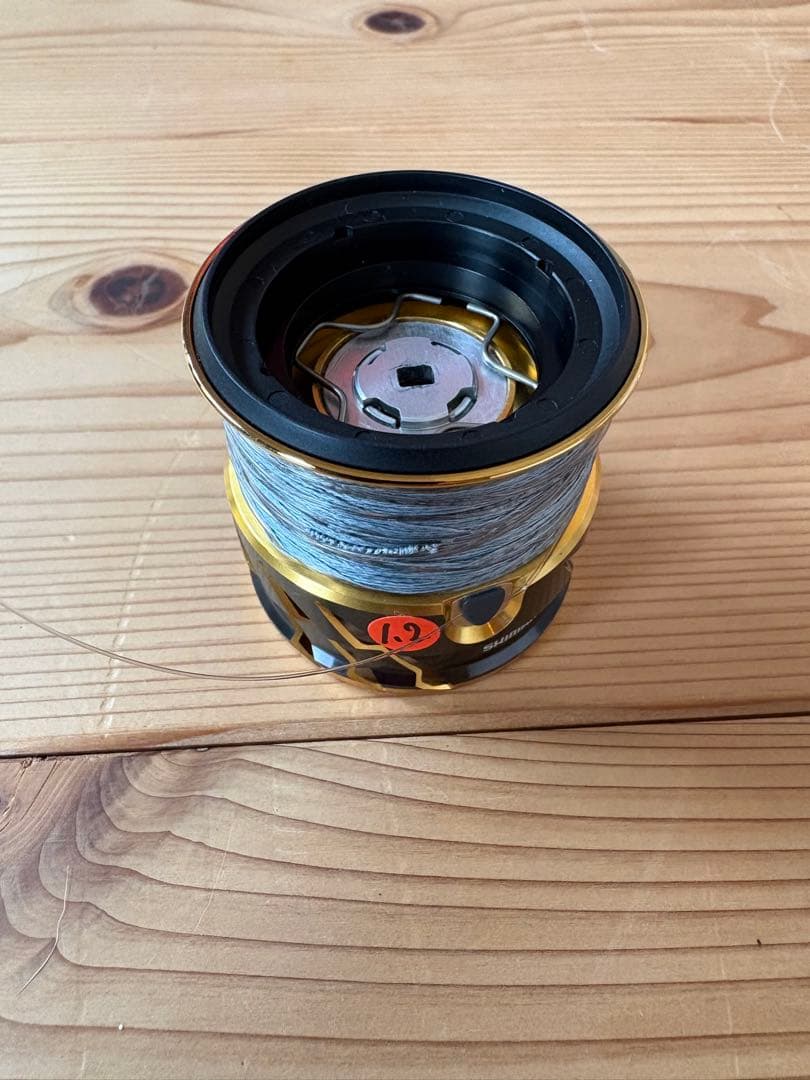 20ツインパワー 3000MHG スピニングリール