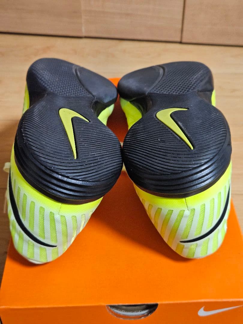 ルナガト2 Nike Lunar Gato フットサルシューズ イエロー