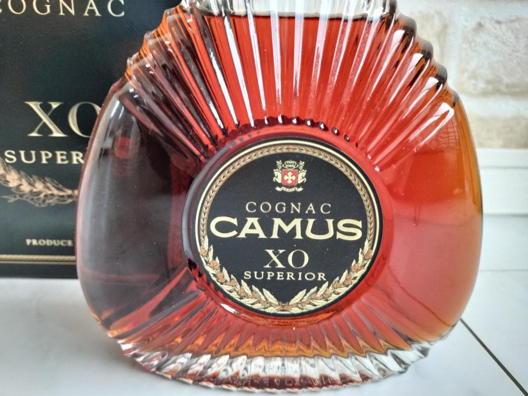 【未開栓】 CAMUS カミュ コニャック XO SUPERIOR 700ml