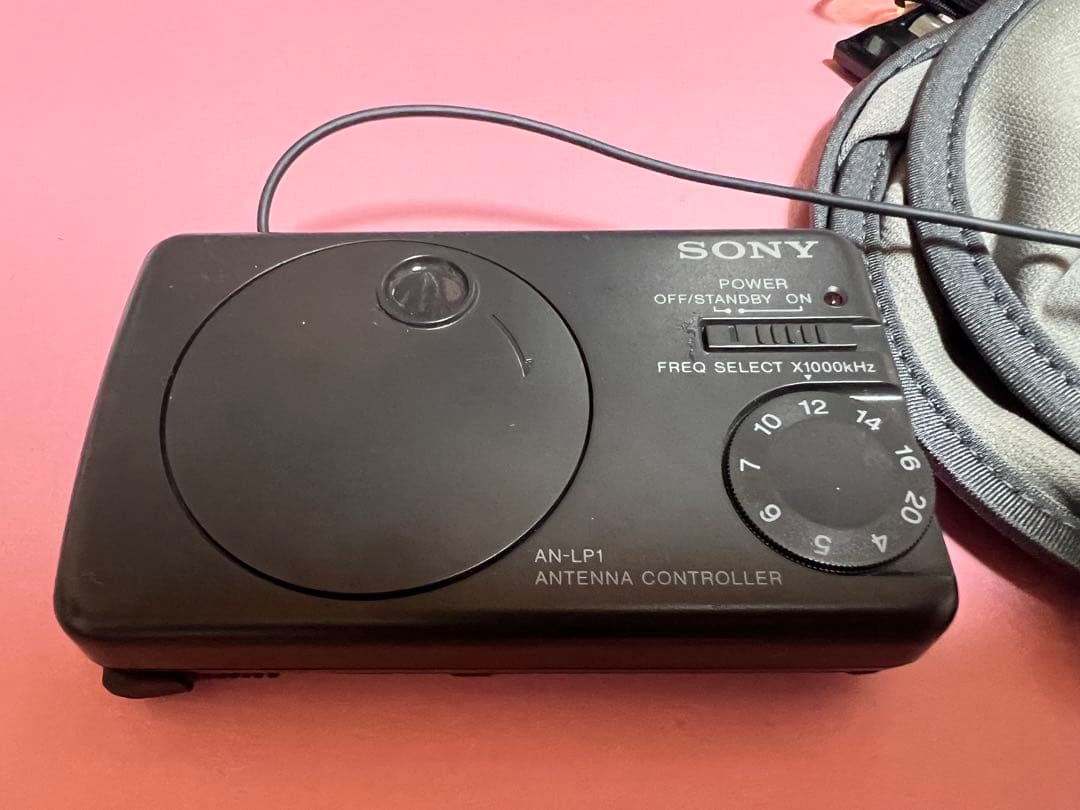 SONY AN-LP1アンテナとコントローラー