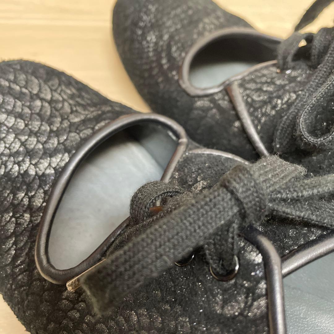 36.75 極細幅 セノビージャ特殊革 黒 カルメン カレーテ