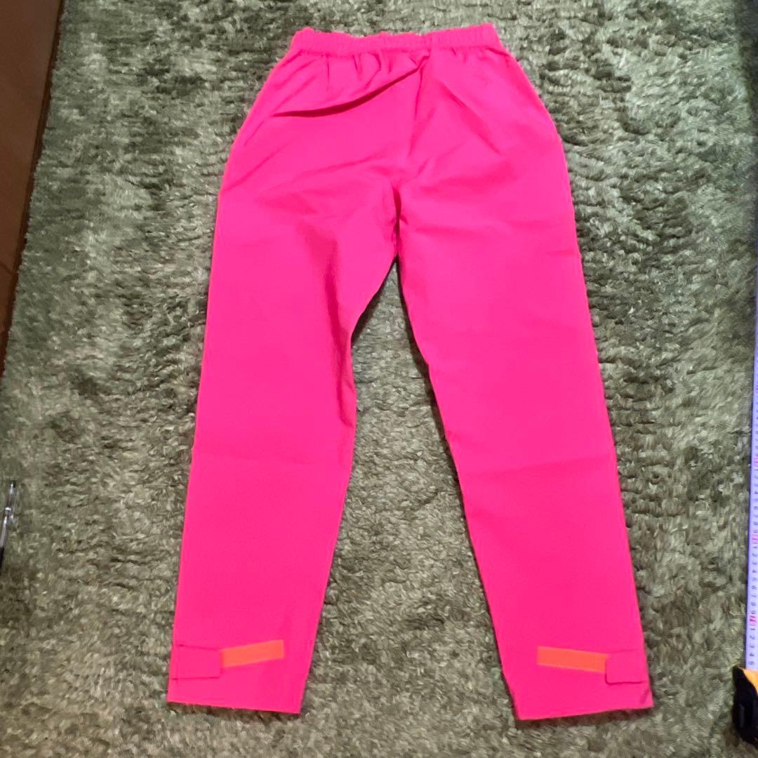 新品Ｍサイズ　高機能ラウドマウスゴルフレディースダントツ撥水レインウェア　ピンク