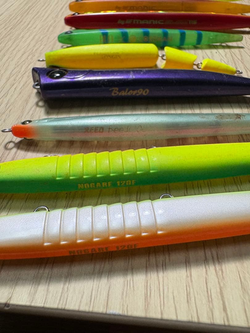 バチ抜けルアーセット　10個