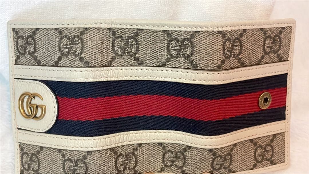 GUCCIのキーケース