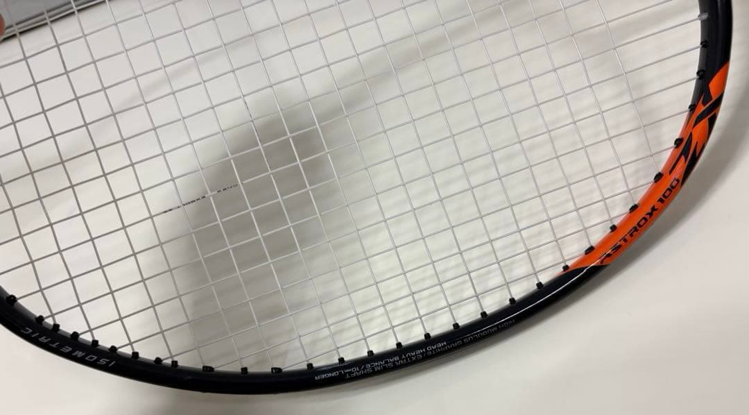 美品❤︎ 廃盤希少❤︎YONEX❤︎アストロクス100ZX ❤︎バドミントンラケット袋付