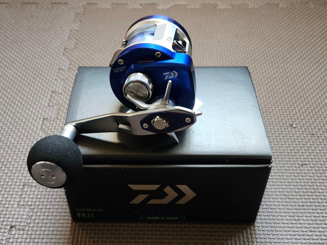 【Daiwa】RYOGA C2025 PE-SH リール 青　ベイジギング　新品