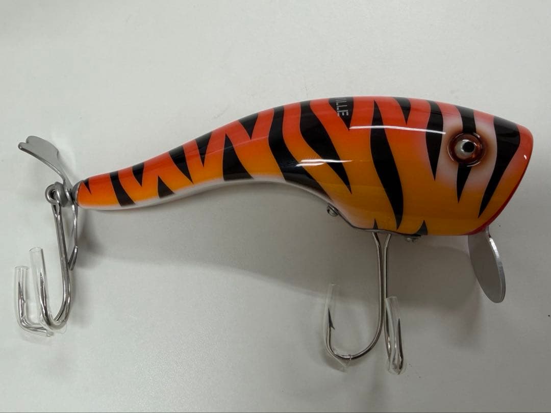 BASSKERVILLE ぬえ　ヌエ　NUE 鵺