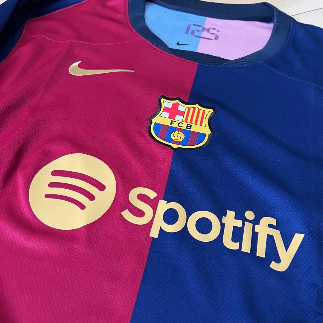 【新品未使用】24/25 FCバルセロナNo.8ペドリ長袖ユニフォーム