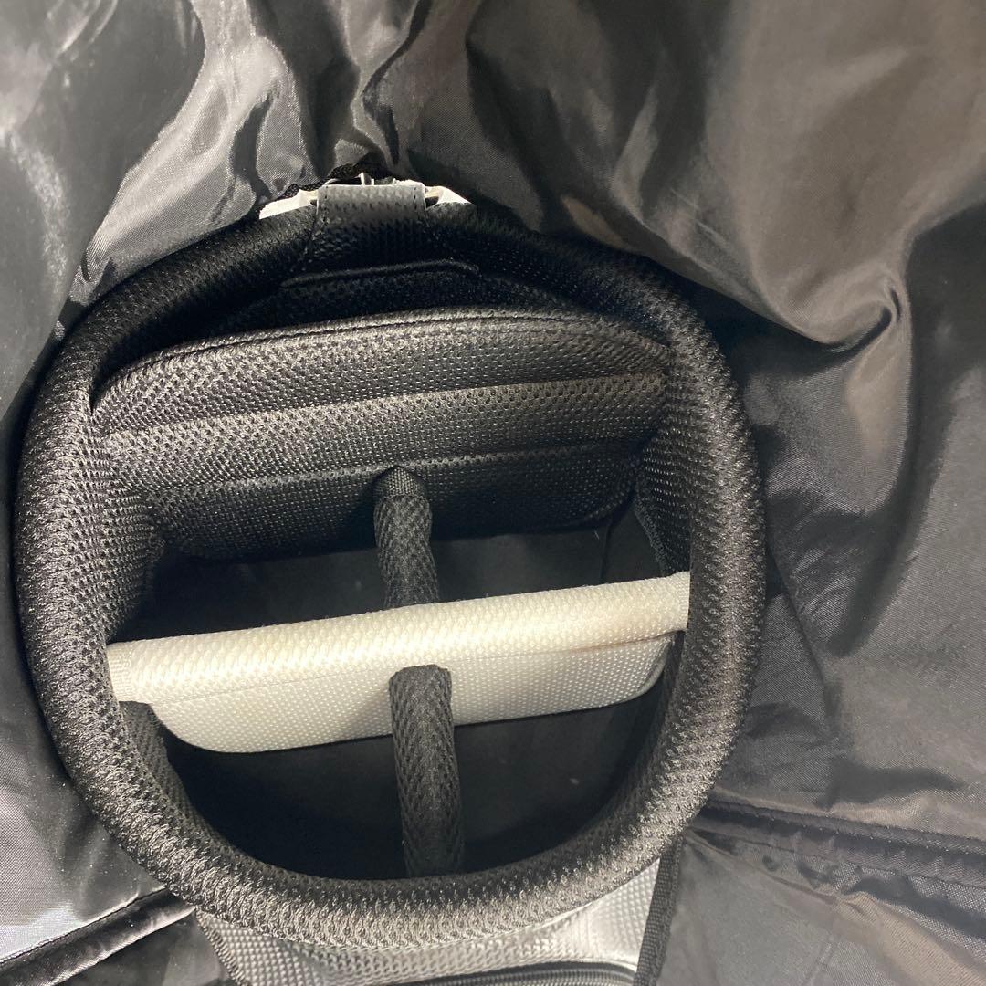 キャディバッグ　スリクソン　ブラック