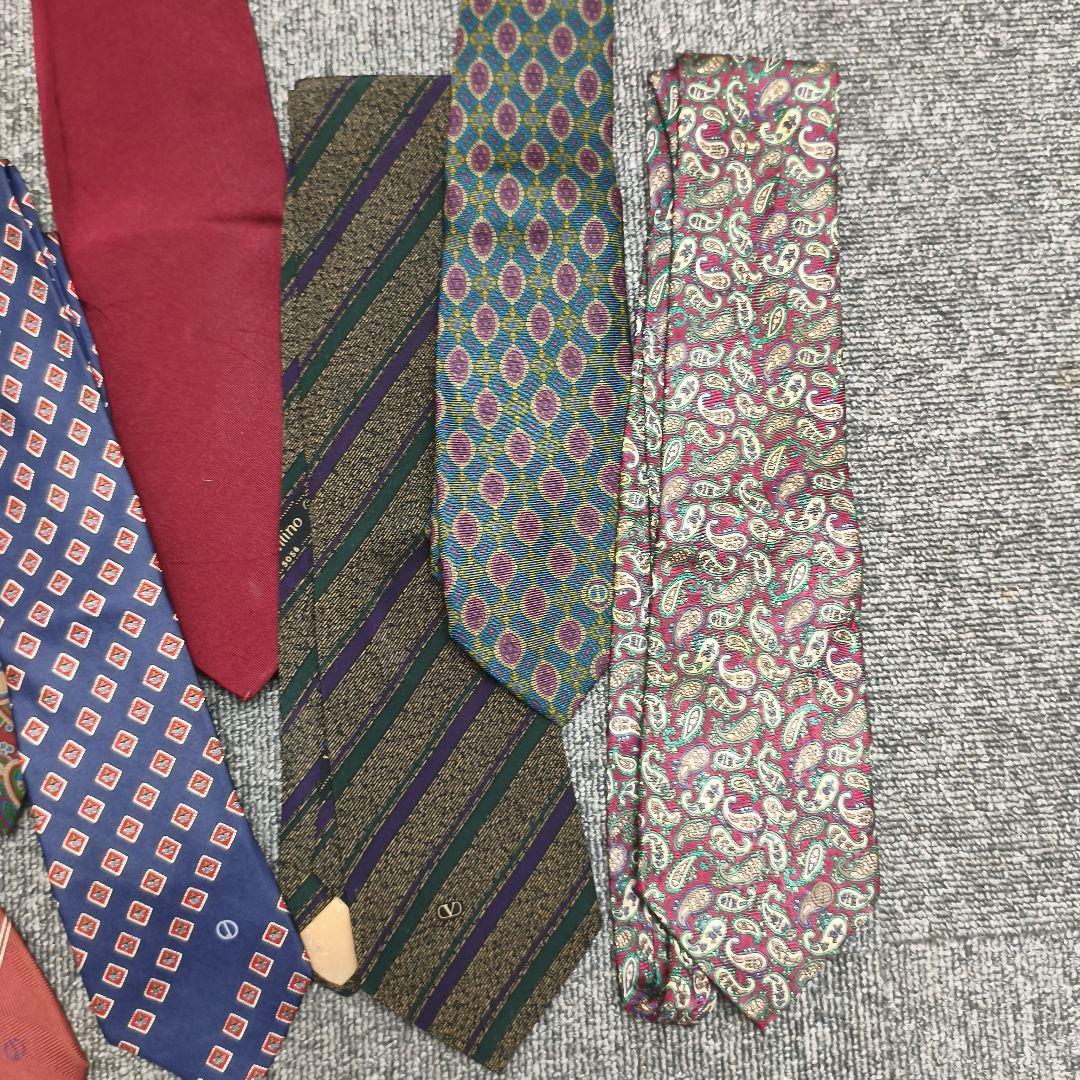 多様なデザイン ネクタイ フォーマル小物　ブランドネクタイ グッチ　ダンヒル