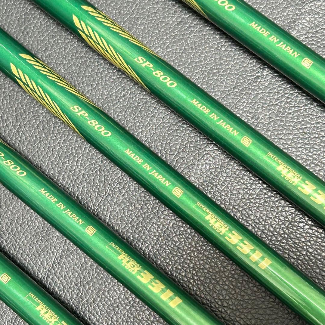 ダンロップ ゼクシオ プライム 8代目 アイアン 7本 SP-800 R