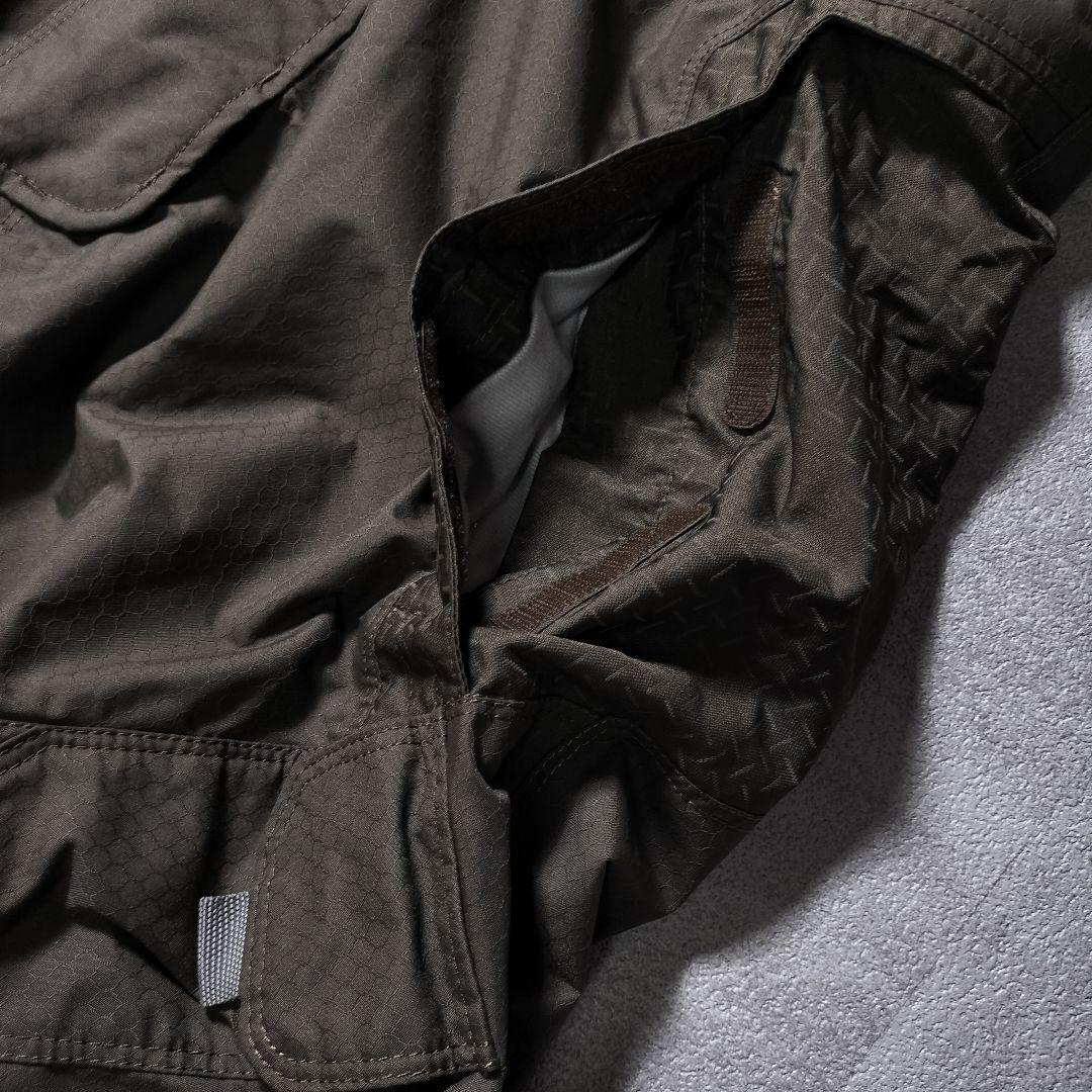 ヘリーハンセン ハニカム模様 こげ茶 モカブラウン スノーボードウェア Mサイズ