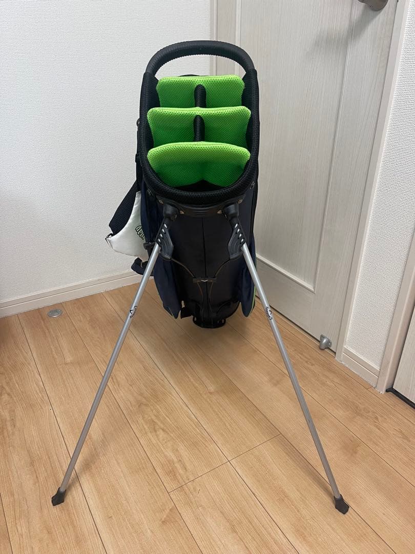 Callaway キャロウェイ　スタンド付キャディバッグ　6分割　9型