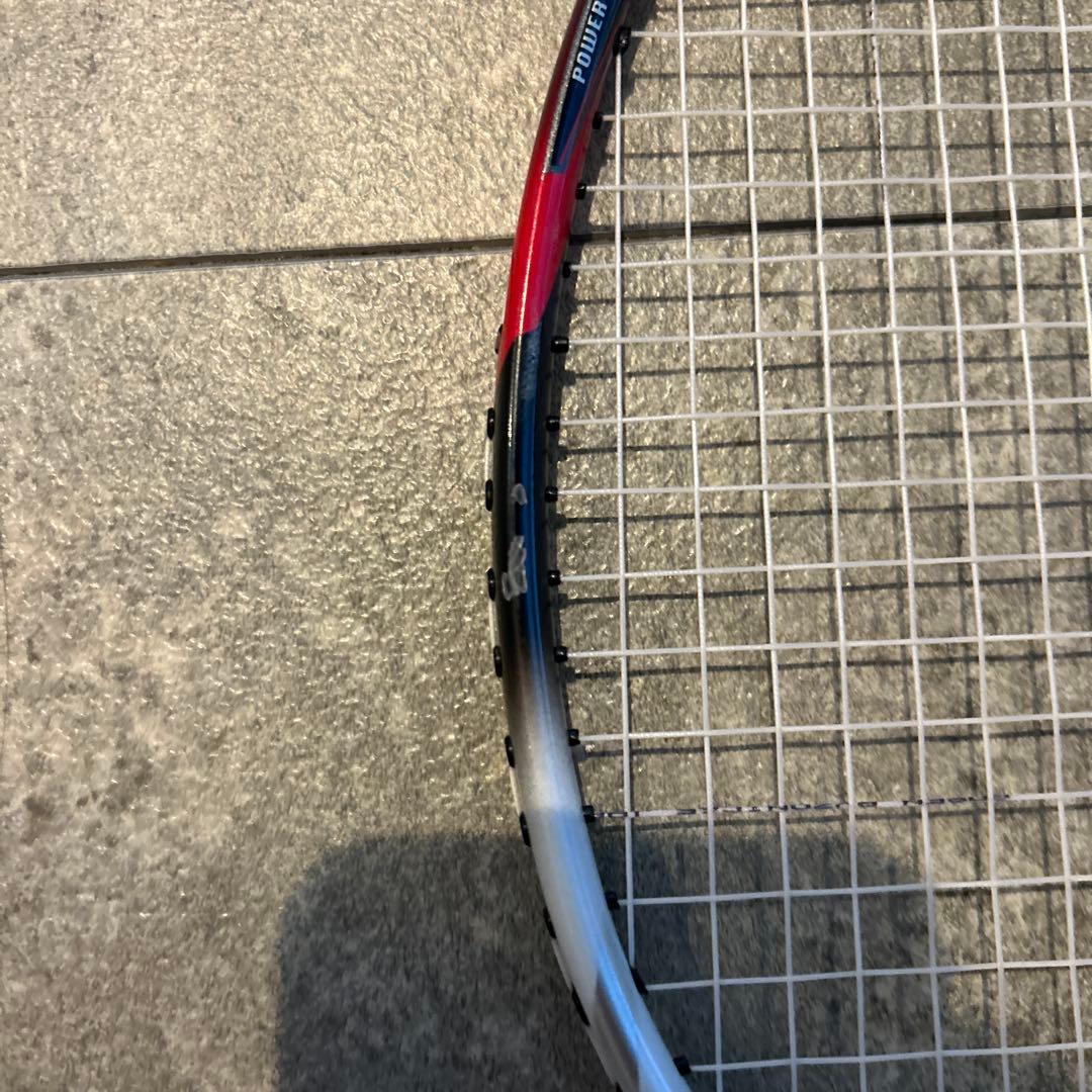 ヨネックスバドミントンラケット　アーマテック900テクニック