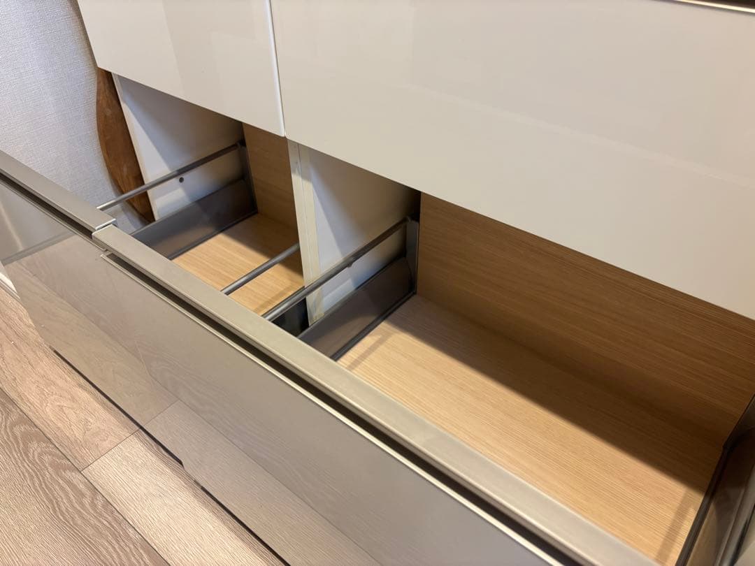 食器棚　パモウナ￼