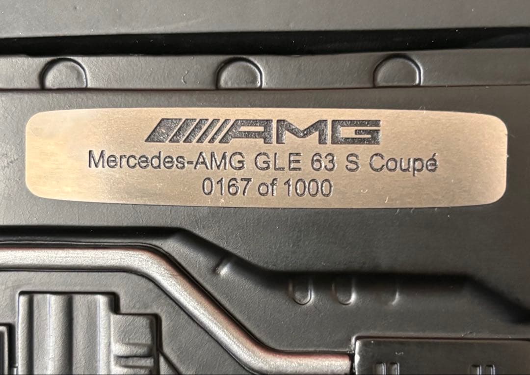 【限定品】1/18 メルセデス AMG GLE 63 S Coupe ミニカー