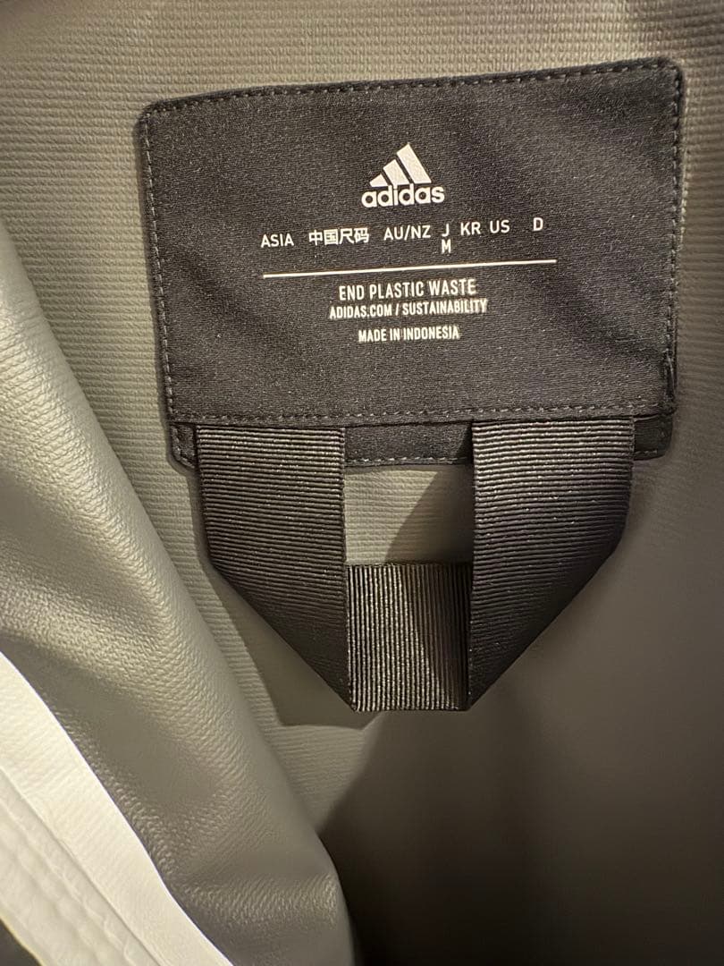 レアル・マドリード アディダス トレーニングパンツ ブラック