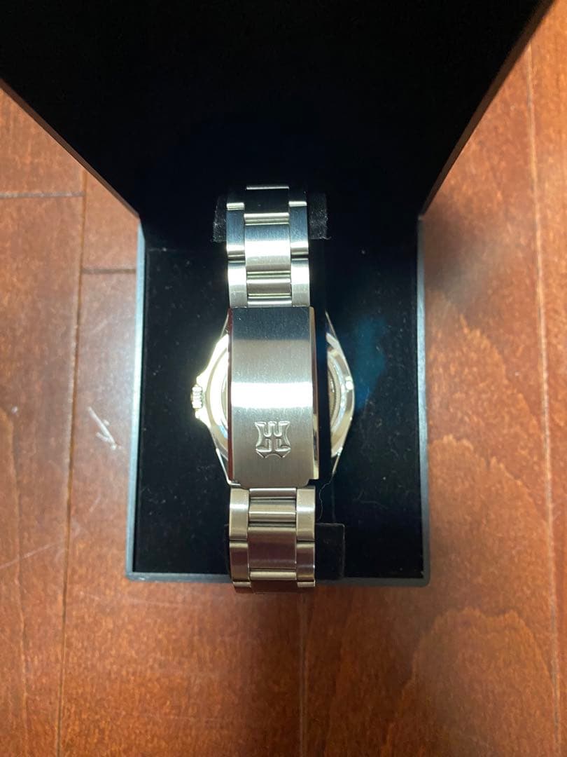 新品　阪神優勝記念ダイバーウォッチ