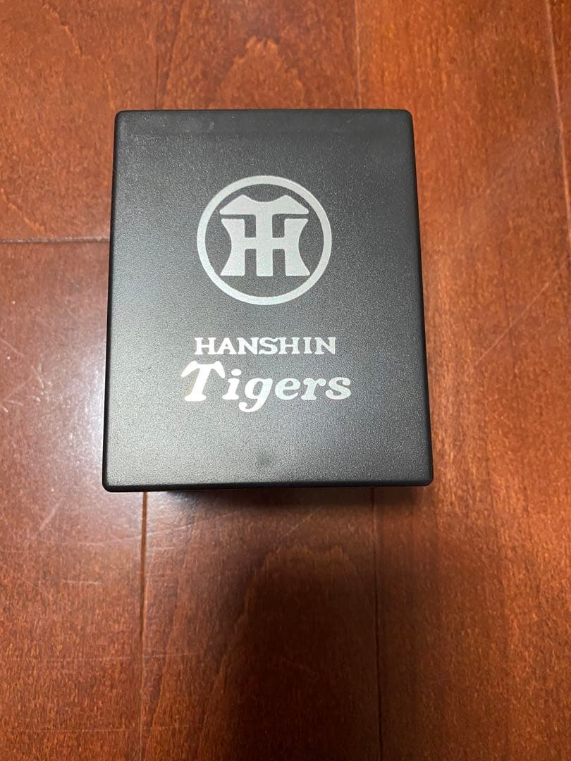 新品　阪神優勝記念ダイバーウォッチ