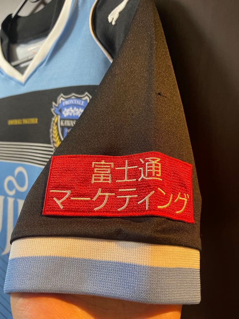 中古 正規品 川崎フロンターレ 2013 ホーム ユニフォーム M サイズ