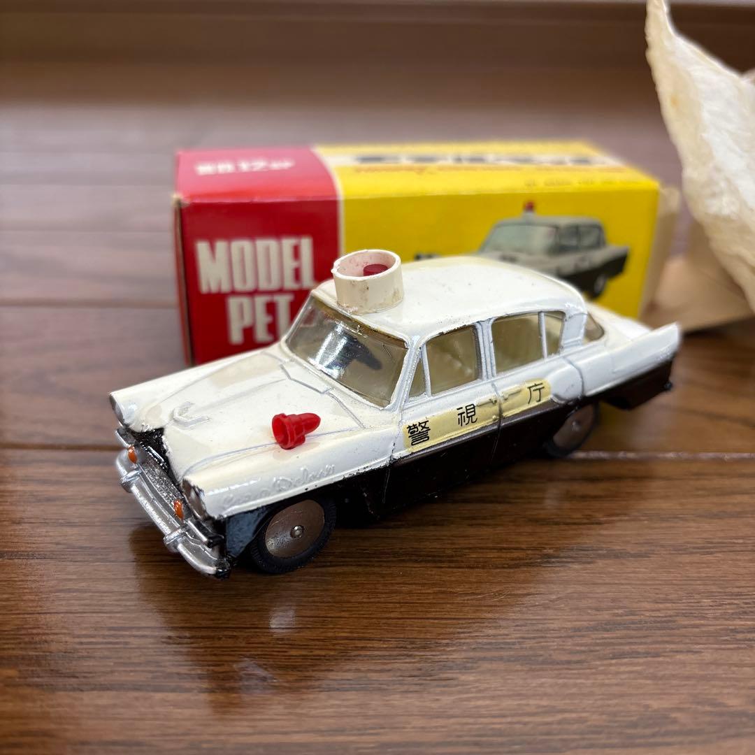 a*u様 【貴重品】MODEL PET トヨペット クラウン パトカー NO.1