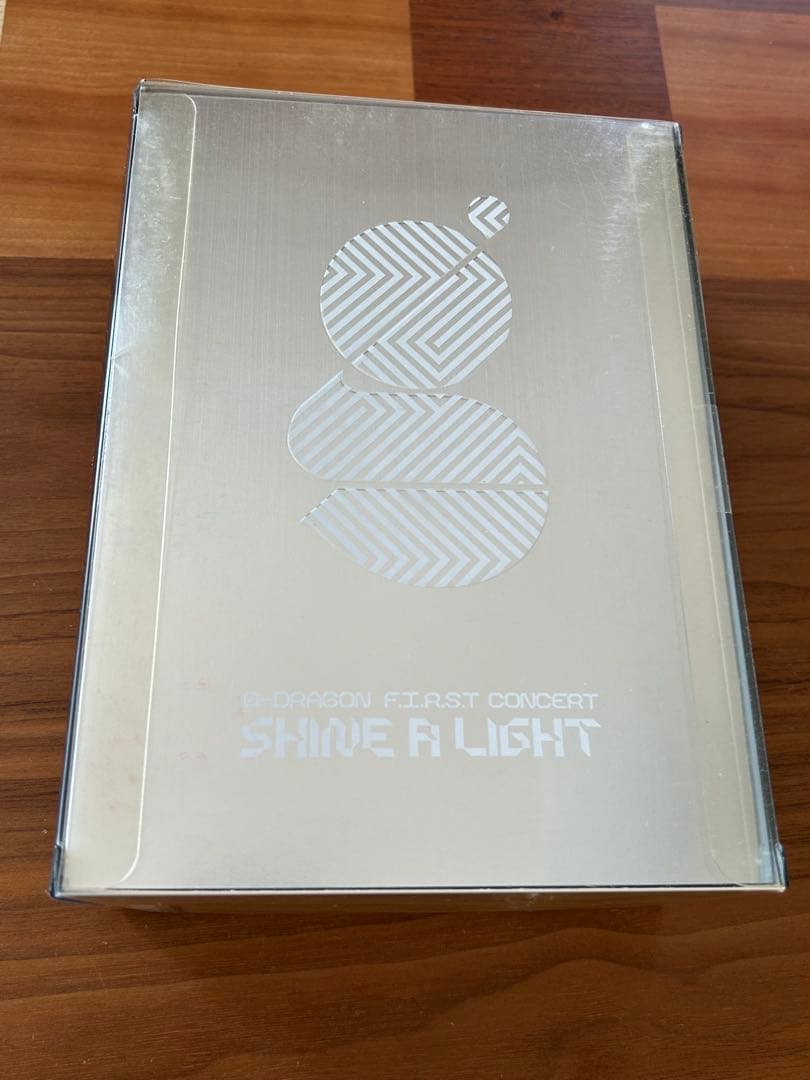 G-DRAGON SHINE A LIGHT DVD 韓国盤